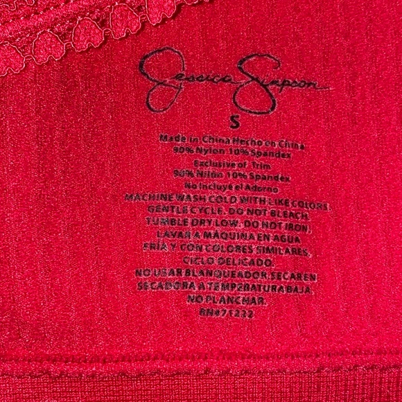 Small Jessica Simpson Sports Bra Stretchy Cropped Tank Top Remove Pads Metal Tag - Picture 9 of 14